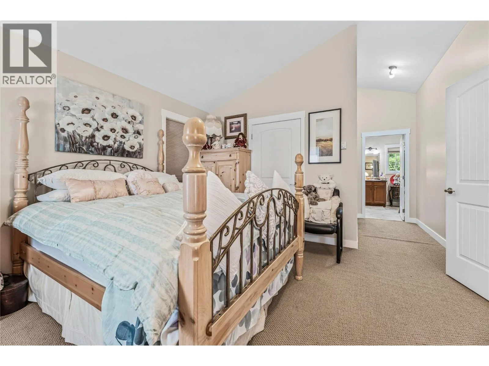 3447 Roberge Road