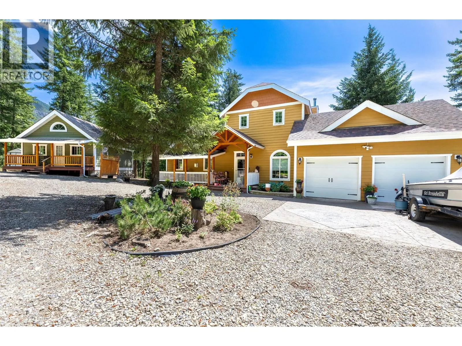 3447 Roberge Road