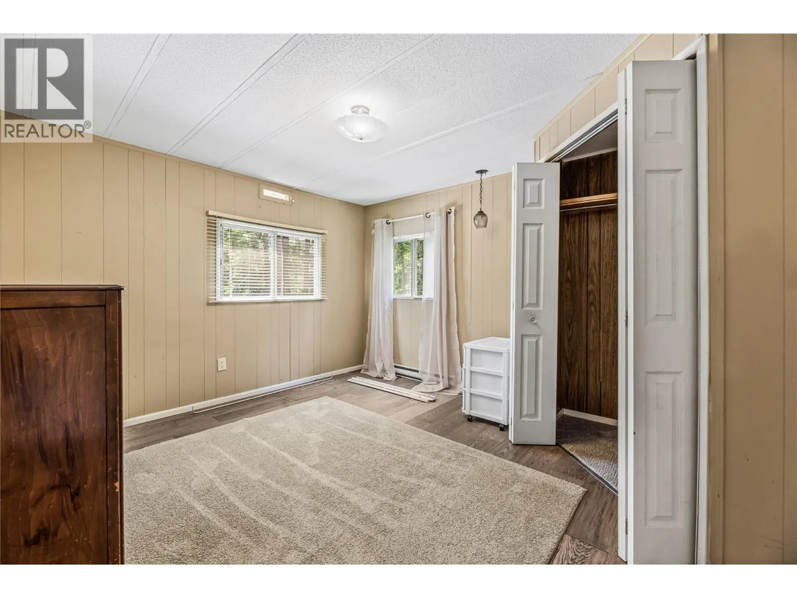 3447 Roberge Road
