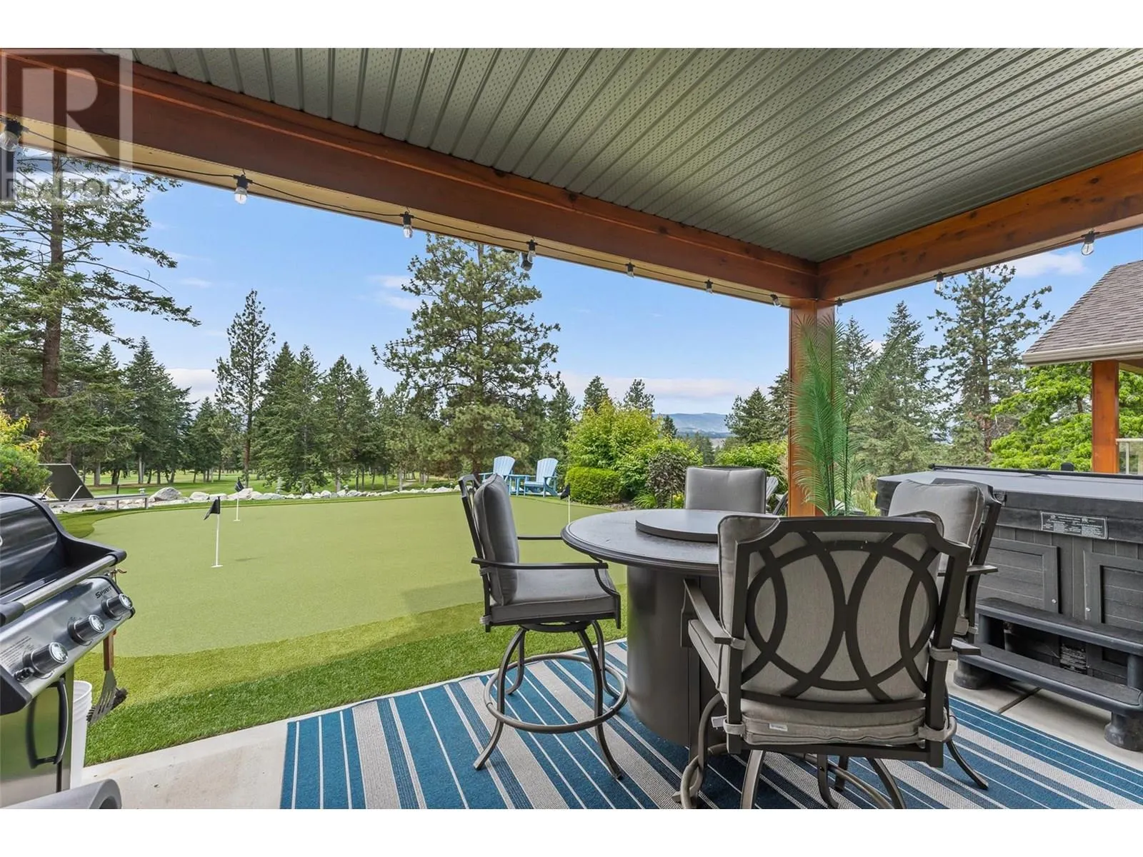 3430 Camelback Drive