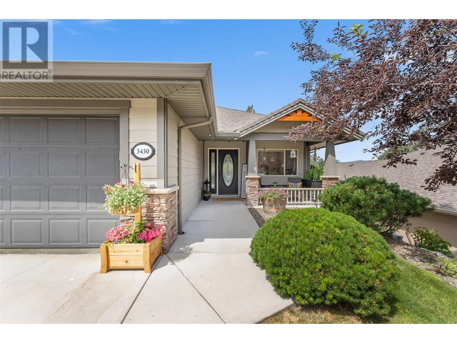 3430 Camelback Drive