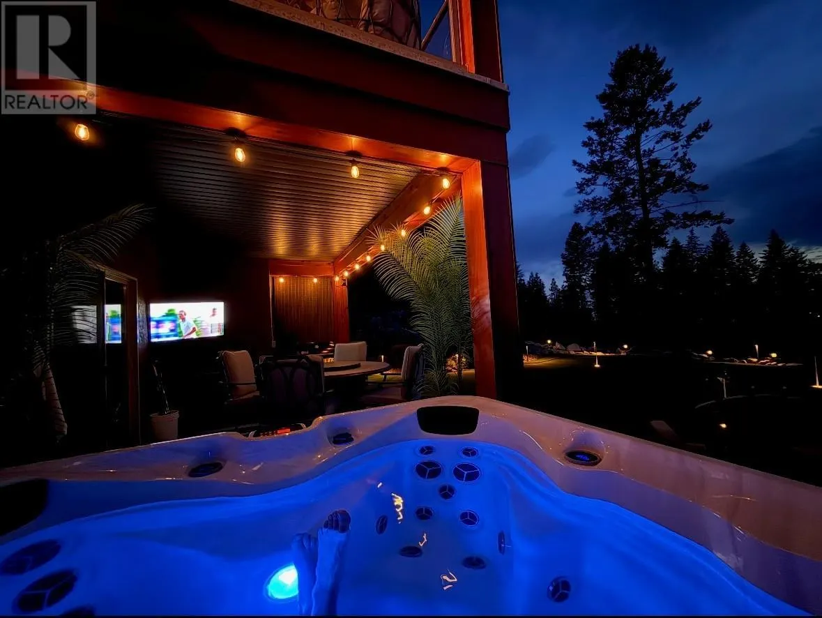 3430 Camelback Drive