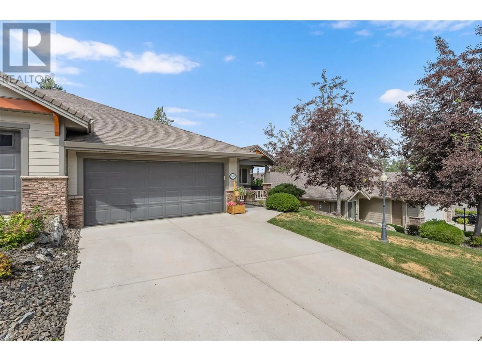 3430 Camelback Drive