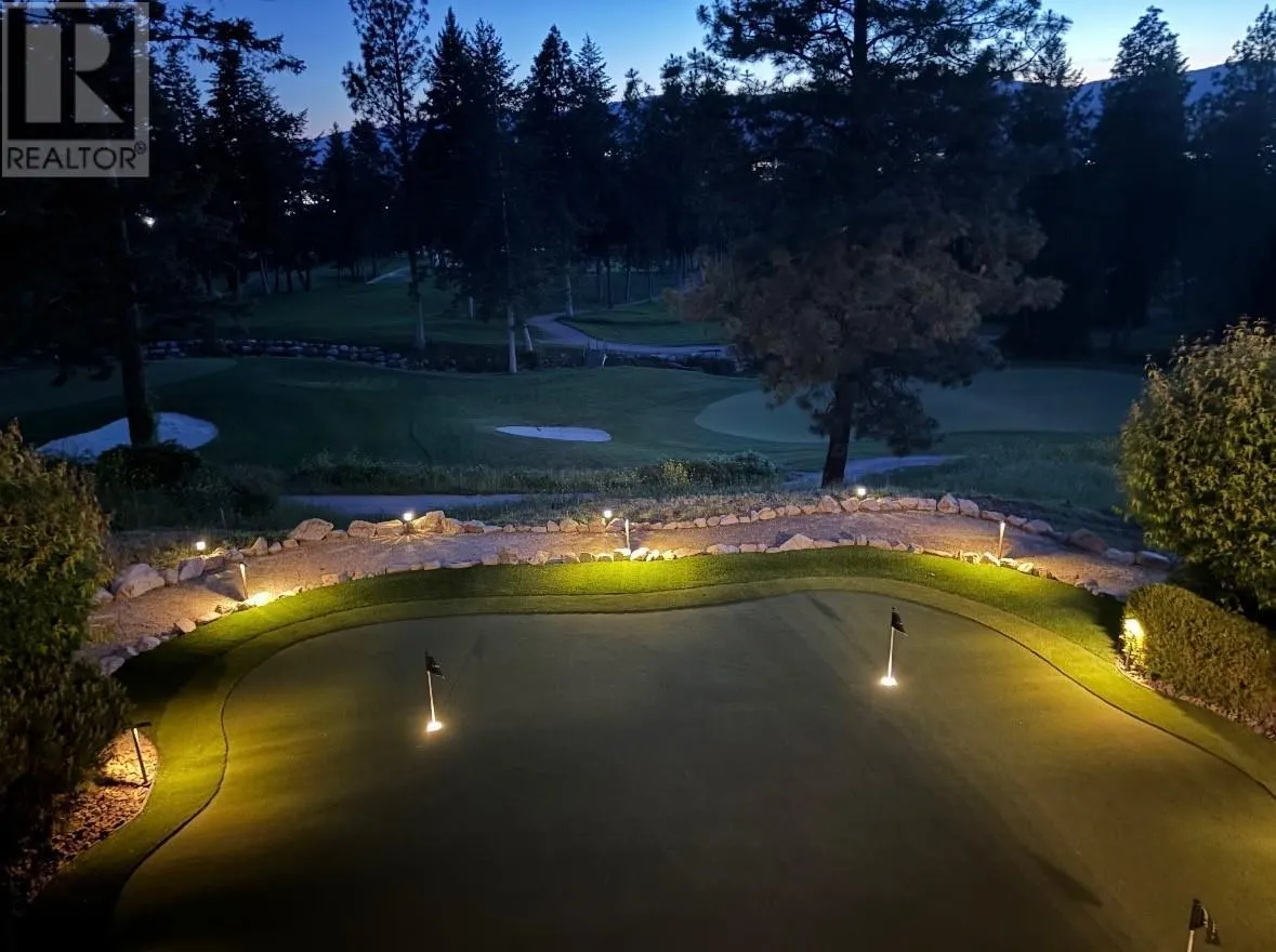 3430 Camelback Drive