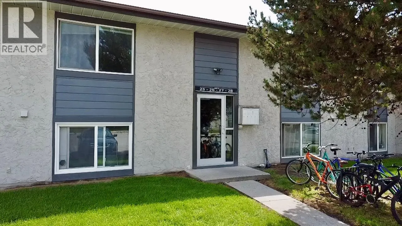 717 21ST Avenue N Unit# 27