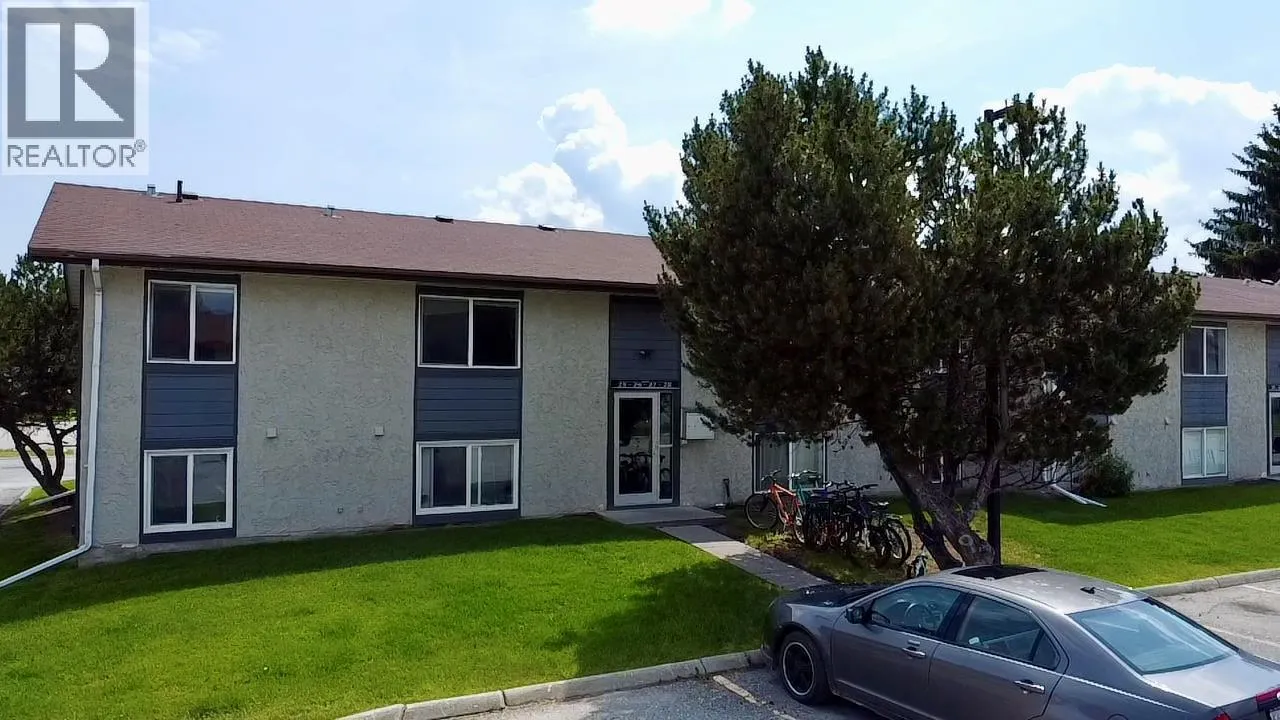 717 21ST Avenue N Unit# 27