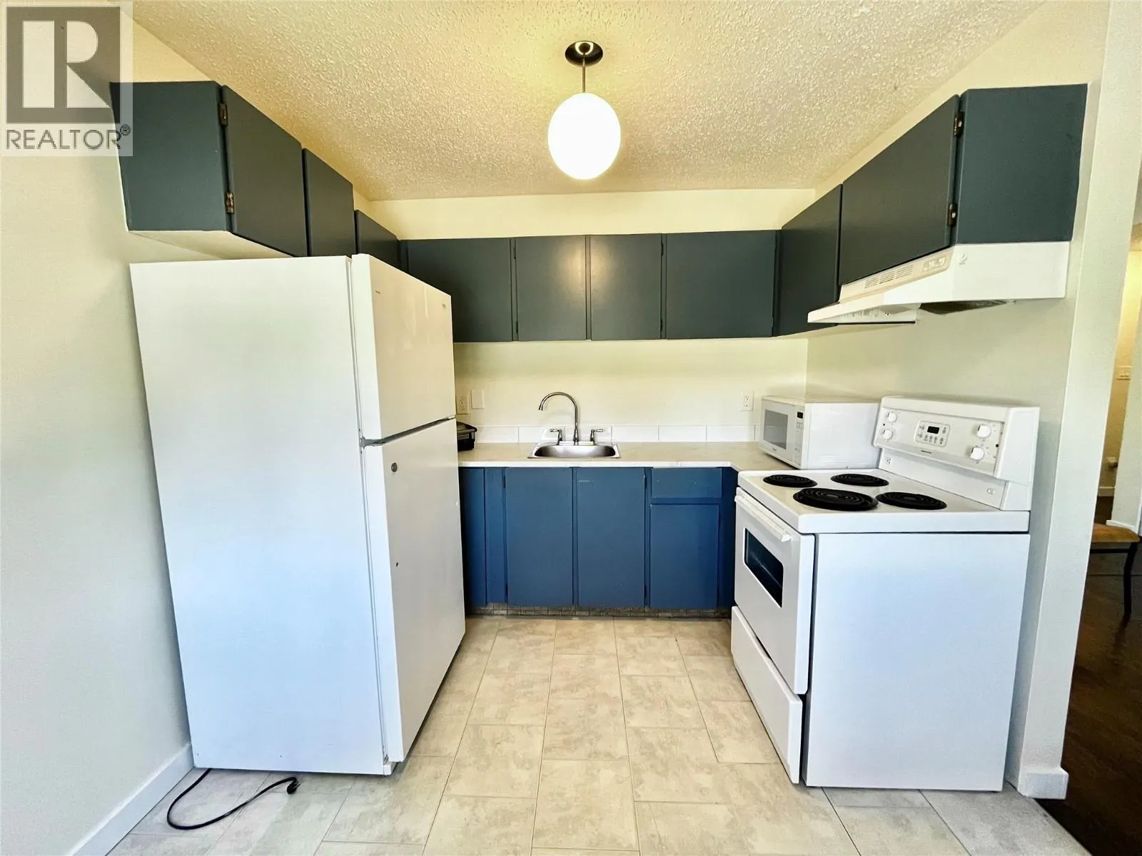 717 21ST Avenue N Unit# 27