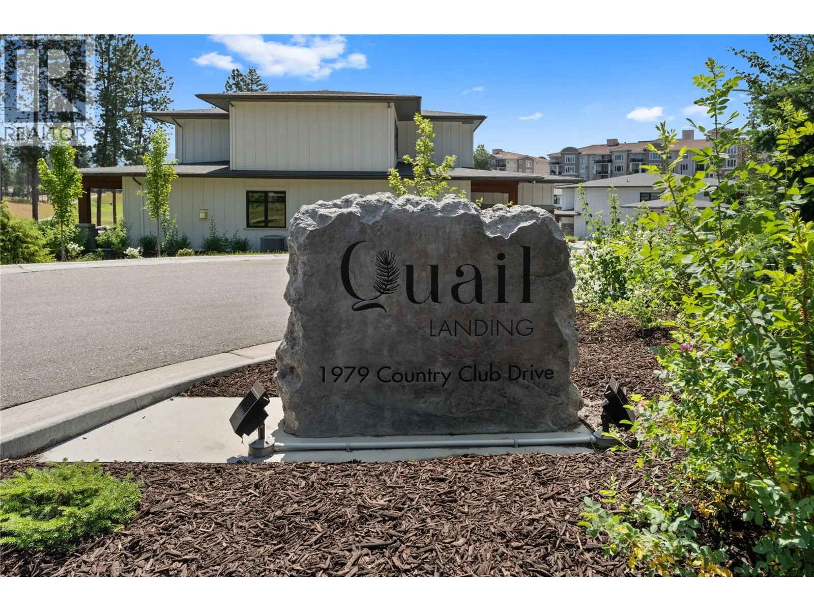 1979 Country Club Drive Unit# 18