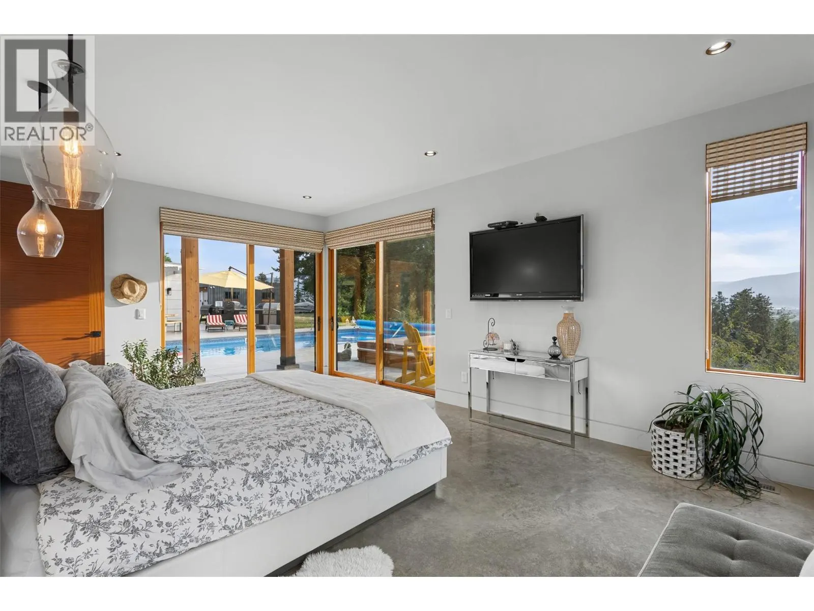 3194 Dunster Road