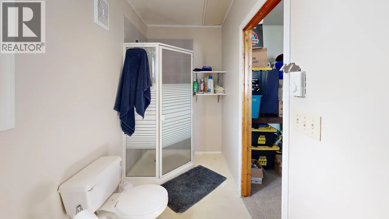 1011 King Crescent