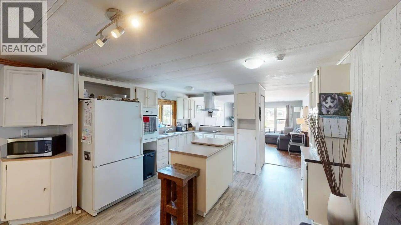 1011 King Crescent
