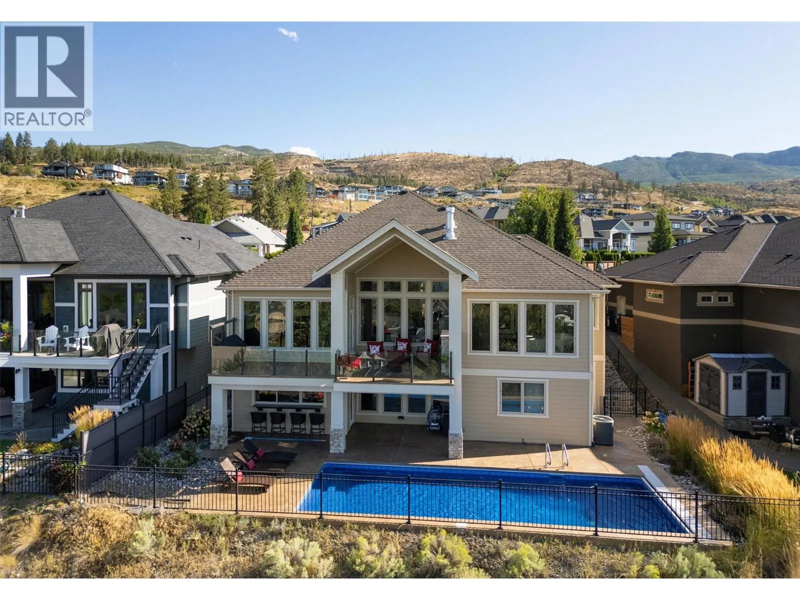 440 Lakepointe Drive