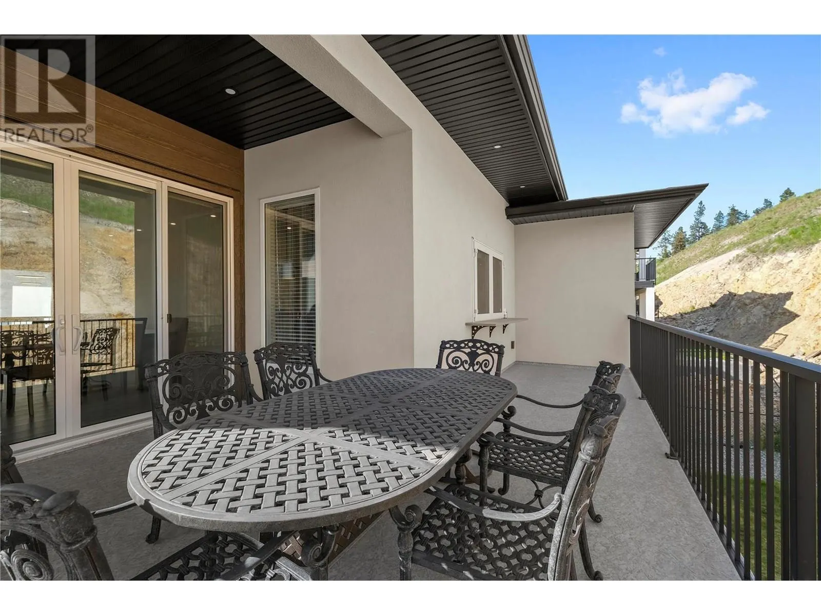 695 Deans Drive
