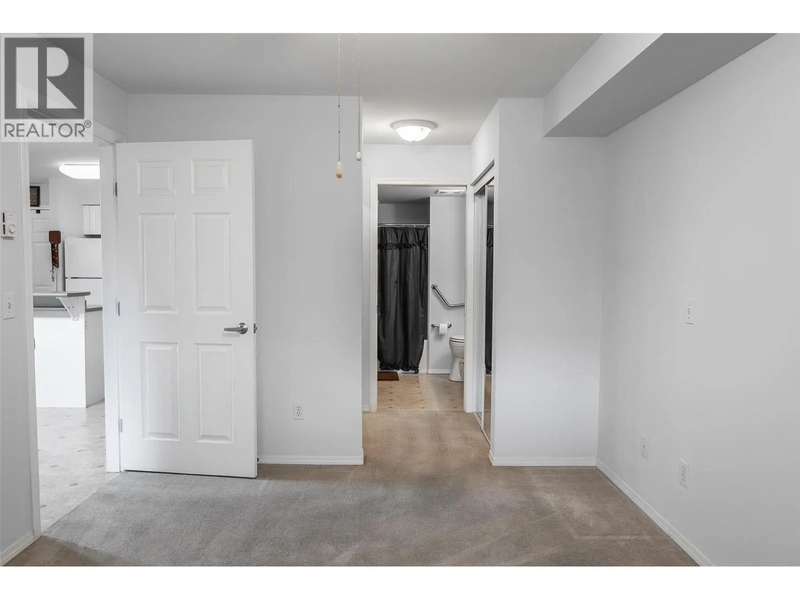 265 Froelich Road Unit# 307