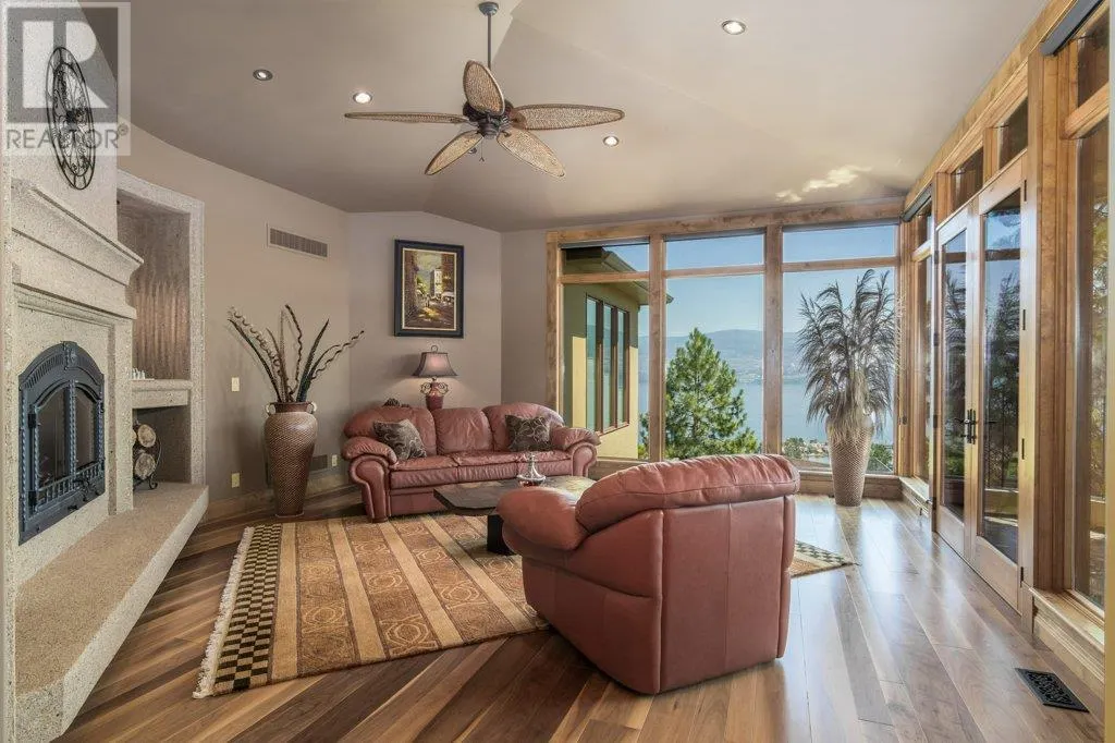 1555 Gregory Road
