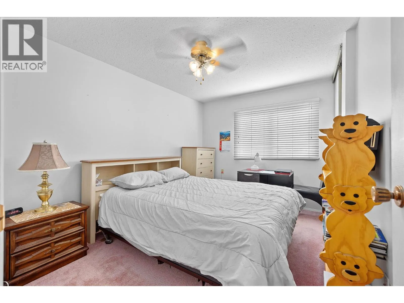 555 Rowcliffe Avenue Unit# 204