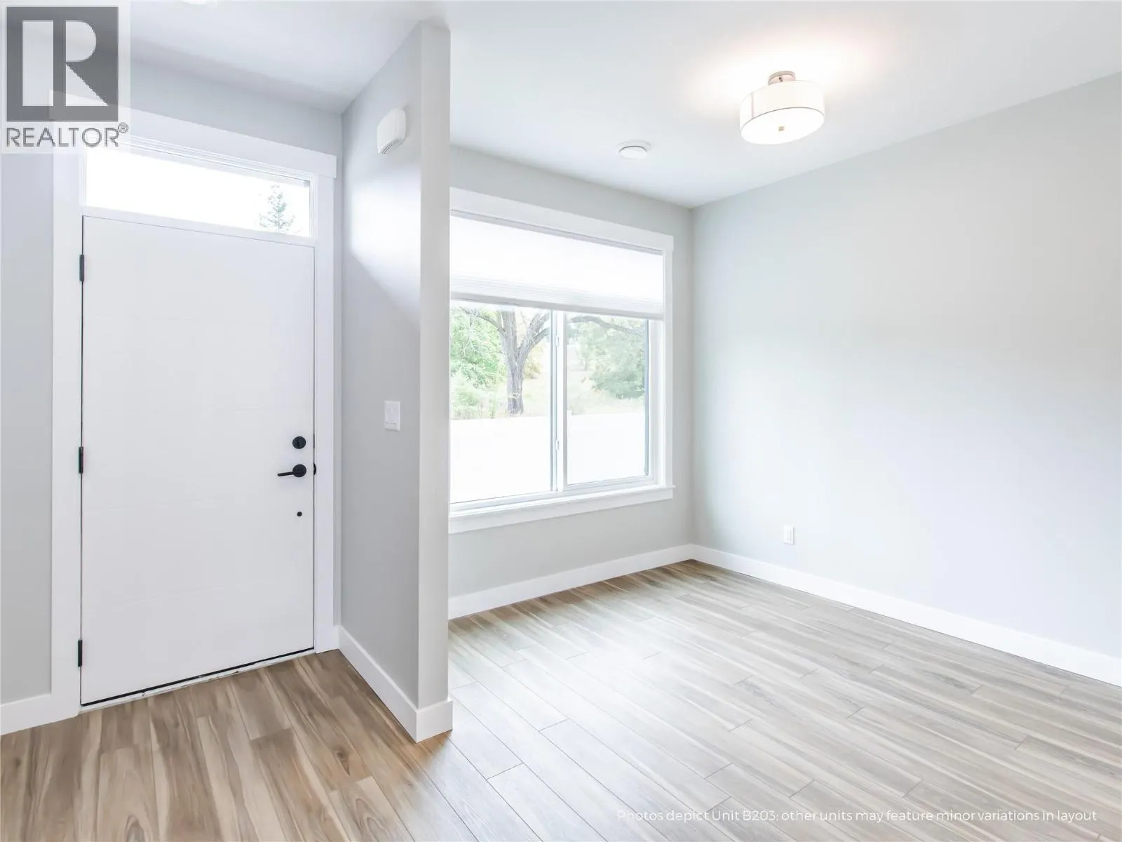 2110 11 Avenue NE Unit# B204
