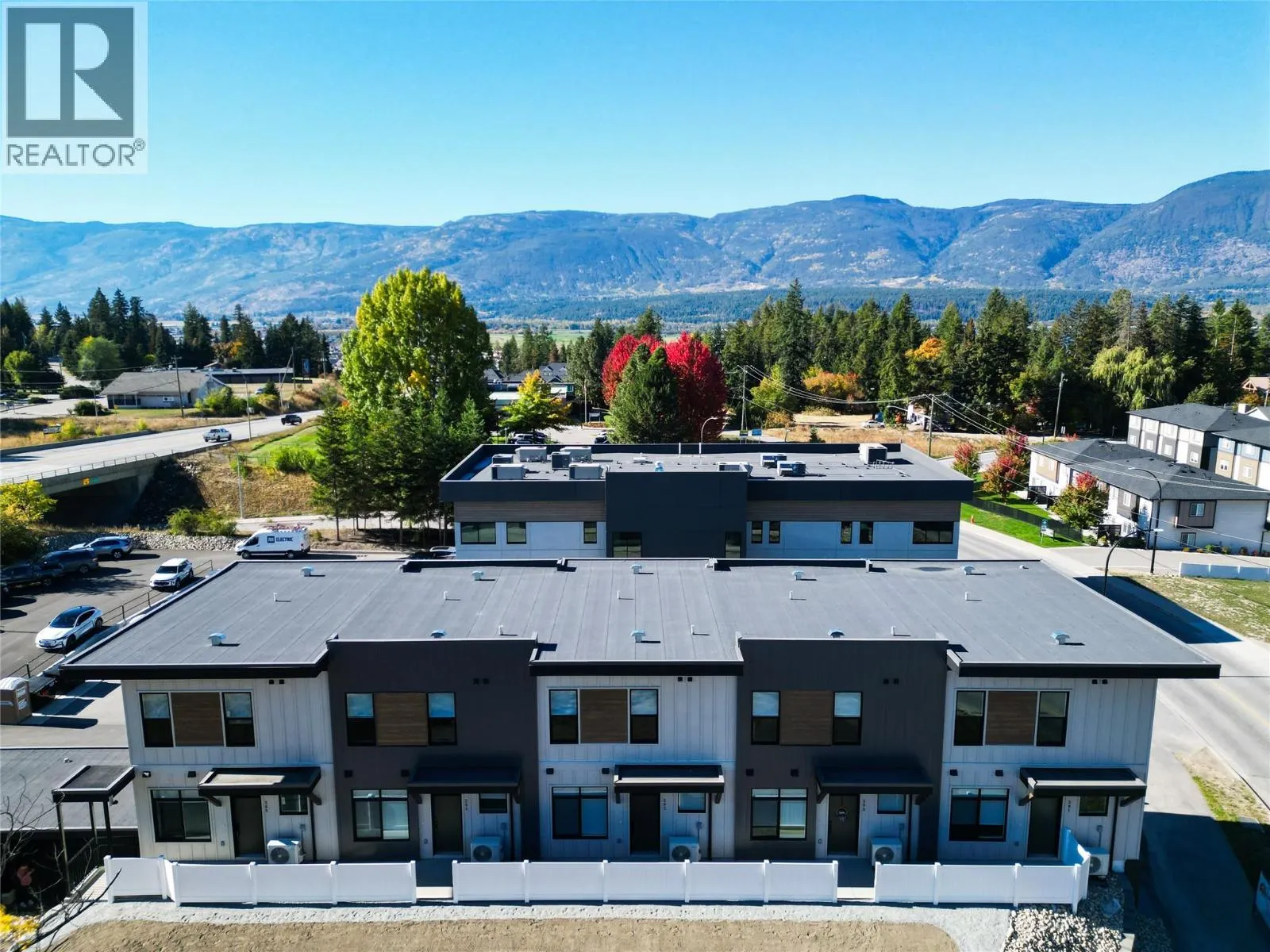 2110 11 Avenue NE Unit# B204