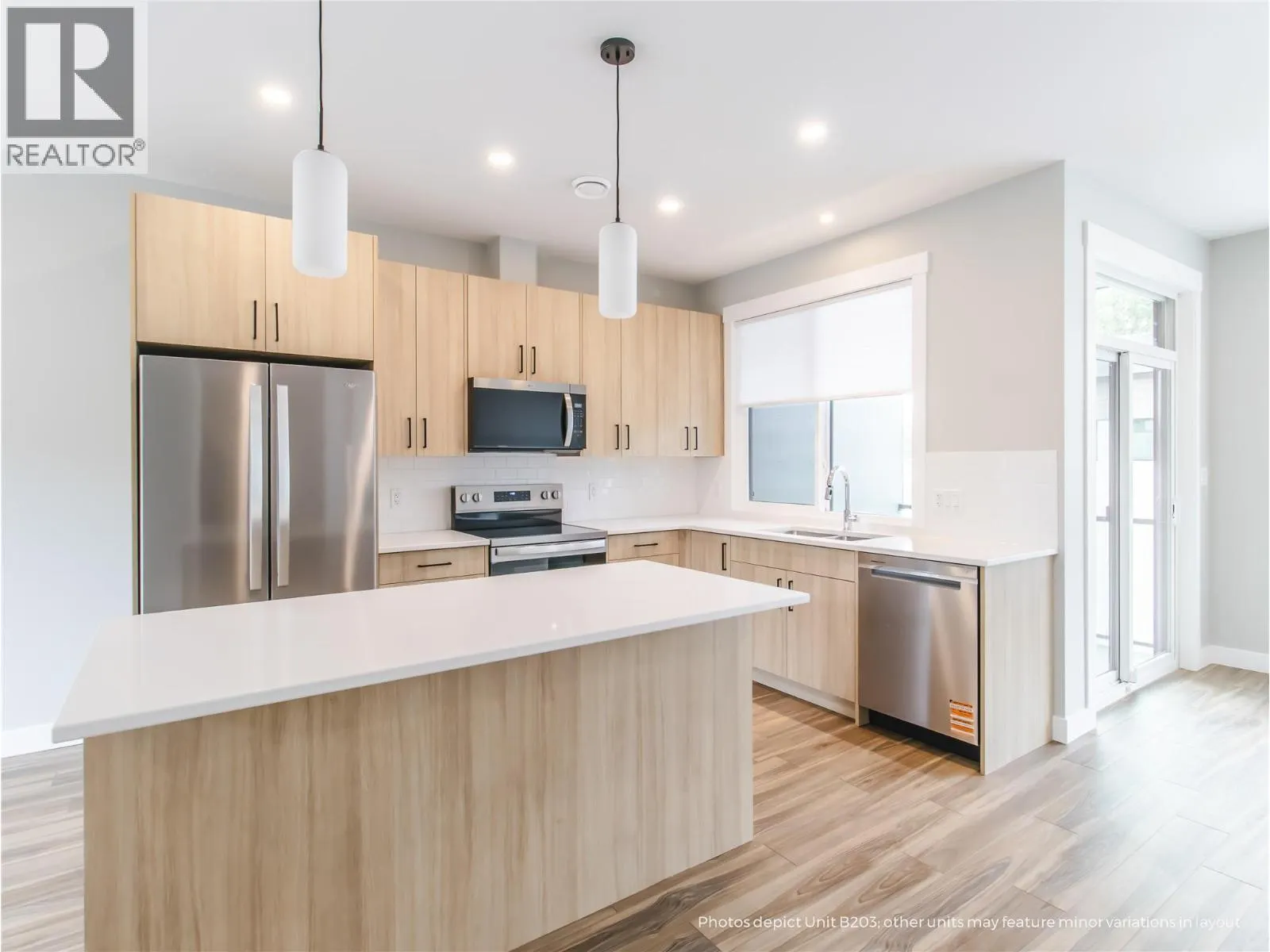 2110 11 Avenue NE Unit# B204