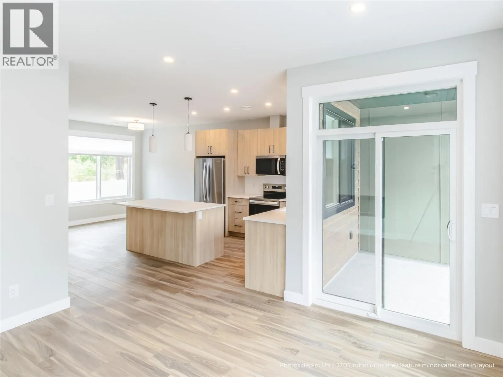 2110 11 Avenue NE Unit# B205