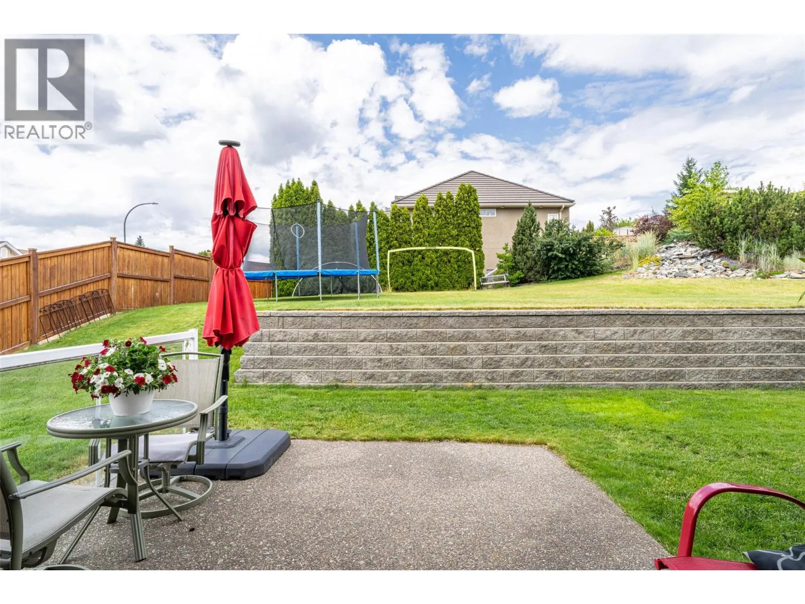 400 Fortress Crescent