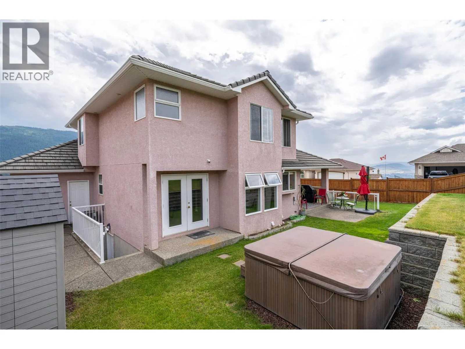 400 Fortress Crescent
