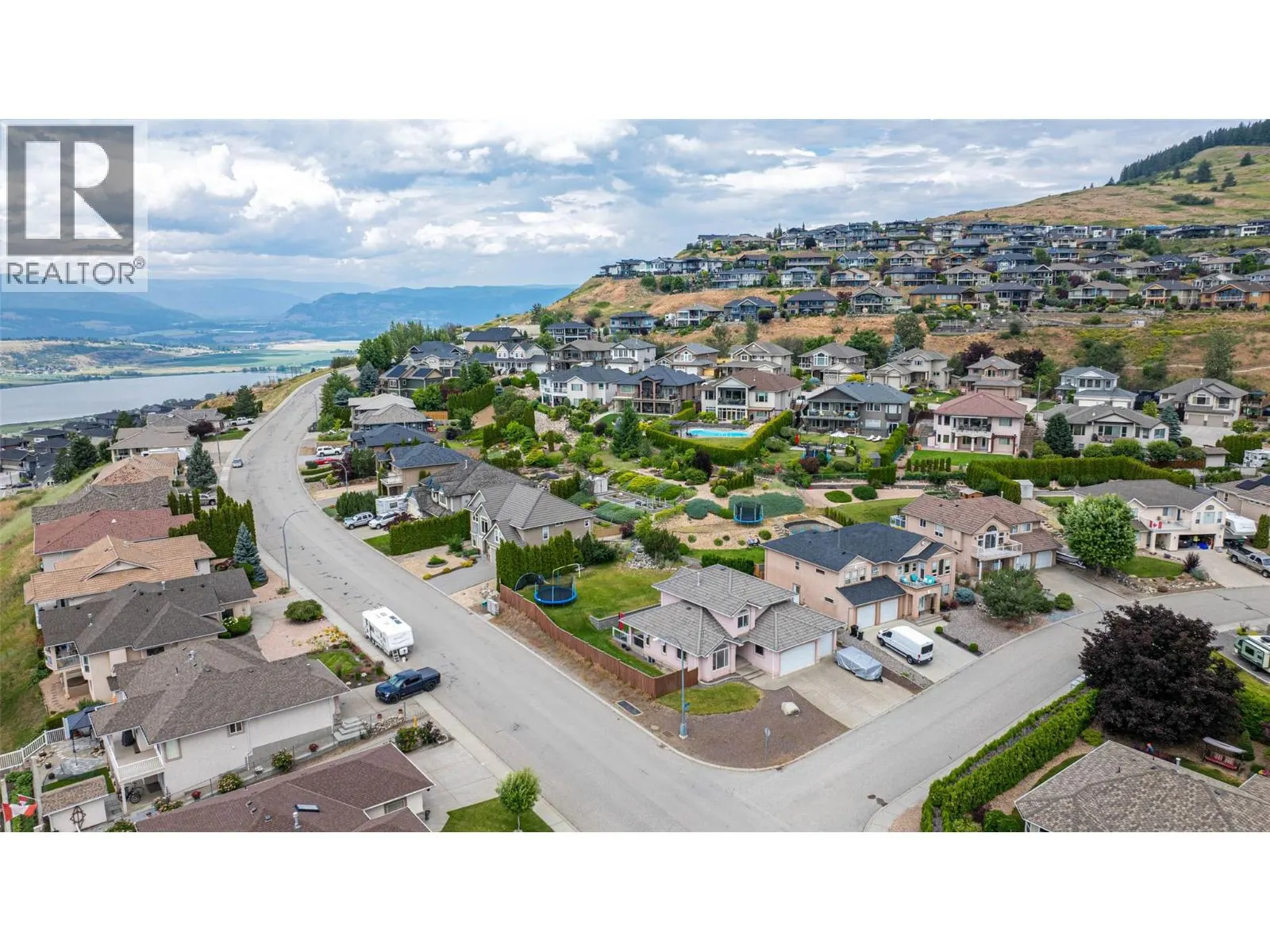 400 Fortress Crescent