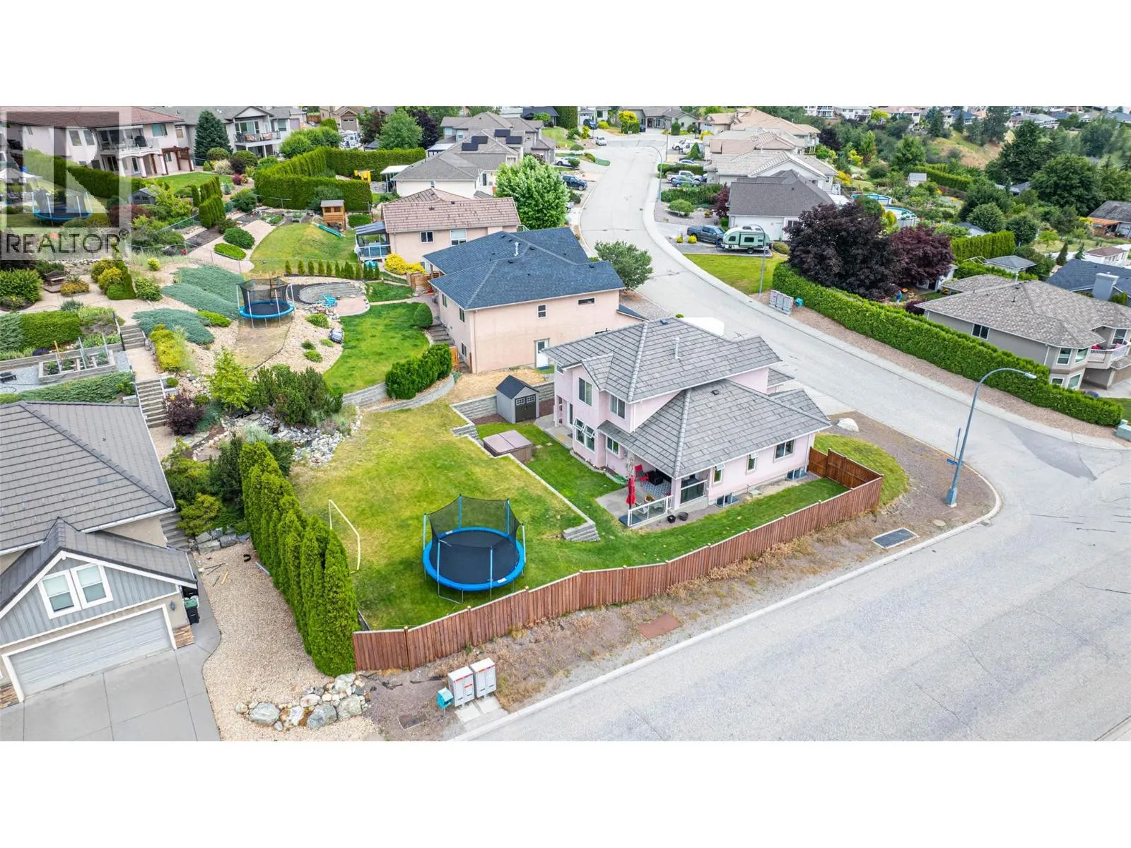 400 Fortress Crescent