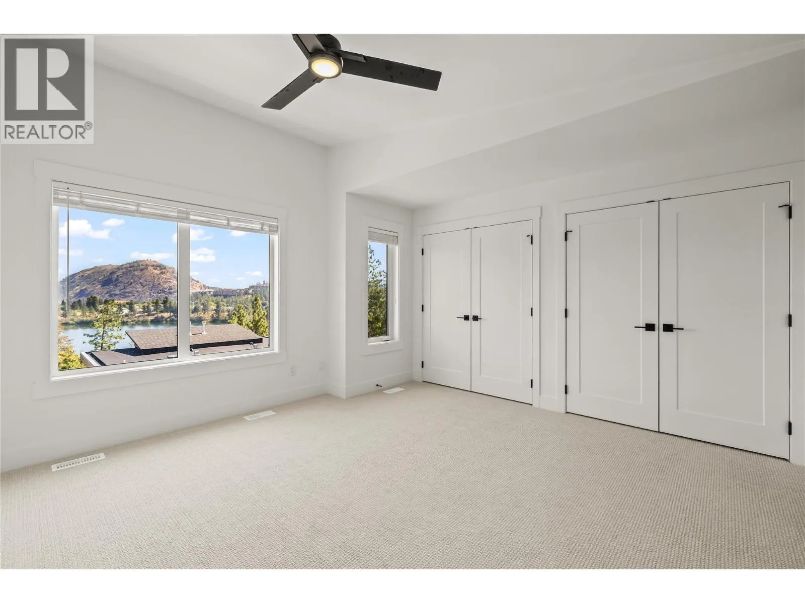 2835 Canyon Crest Drive Unit# 17