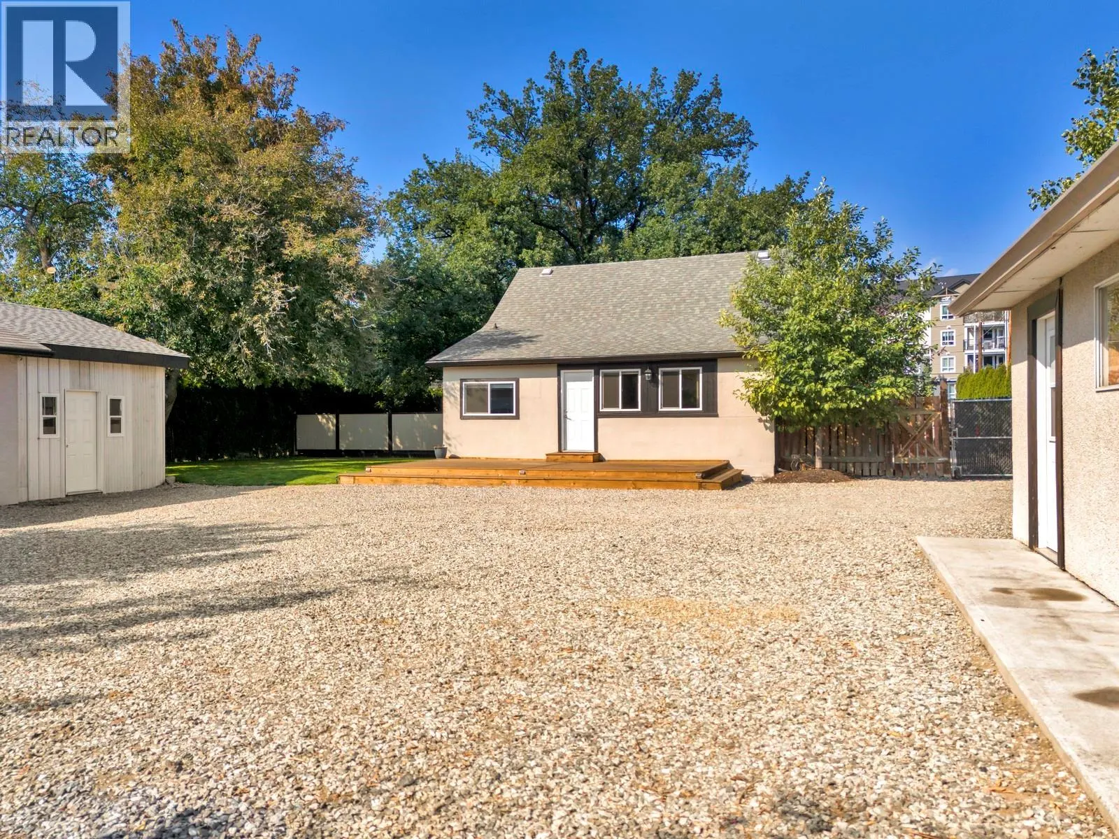 431 Valley Road
