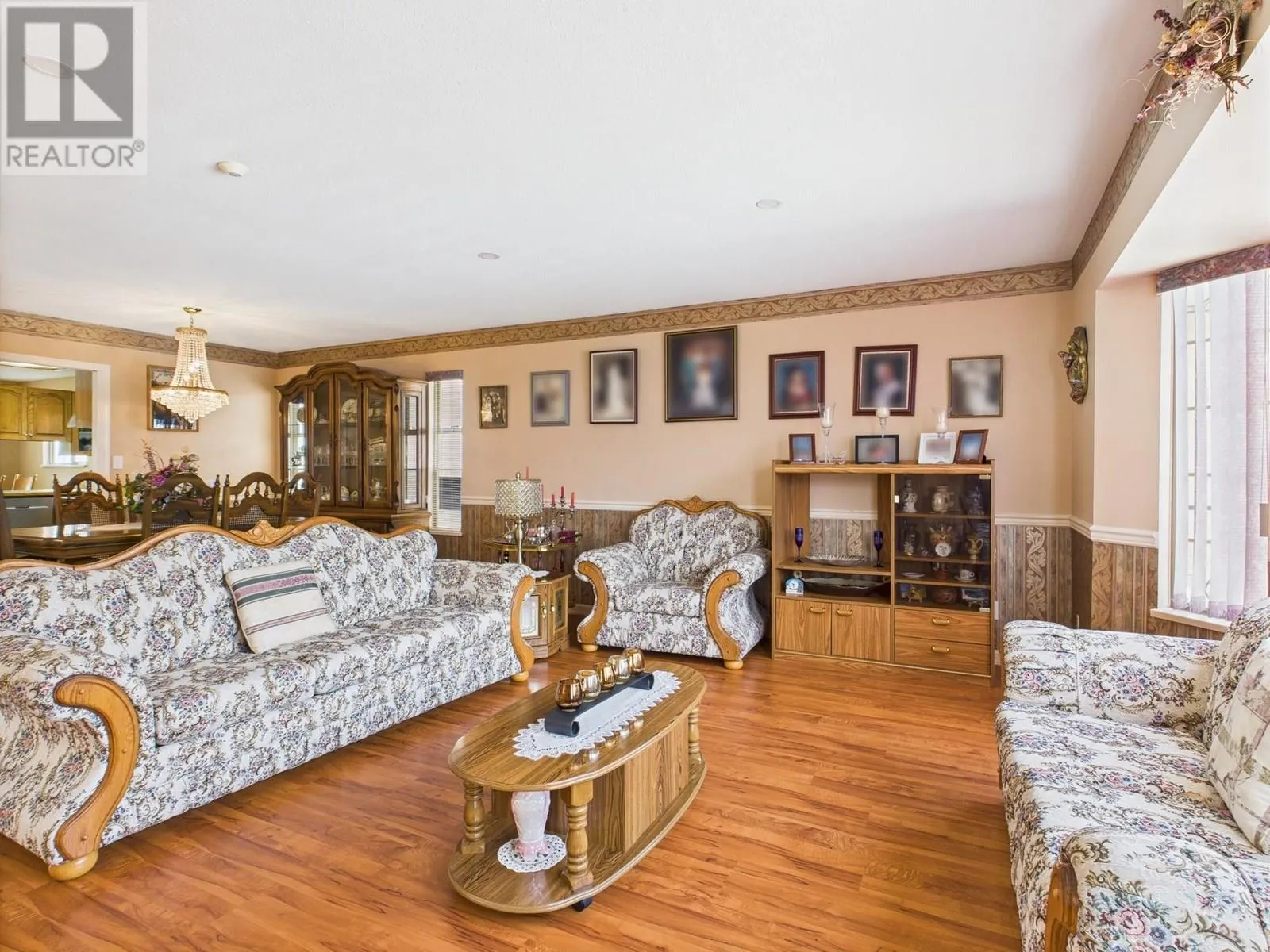 12102 Golf Course Drive