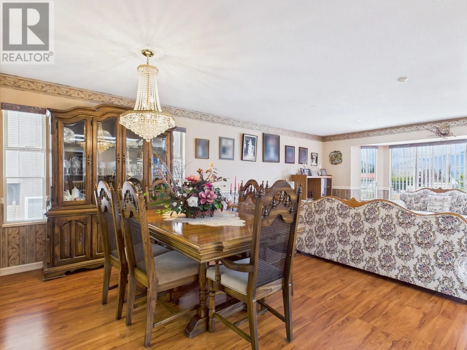 12102 Golf Course Drive