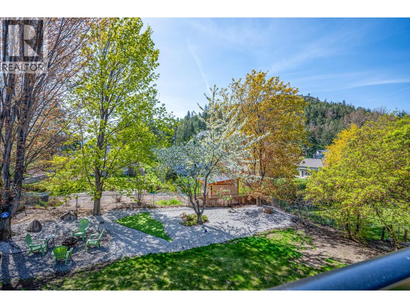 1141 Lynden Road