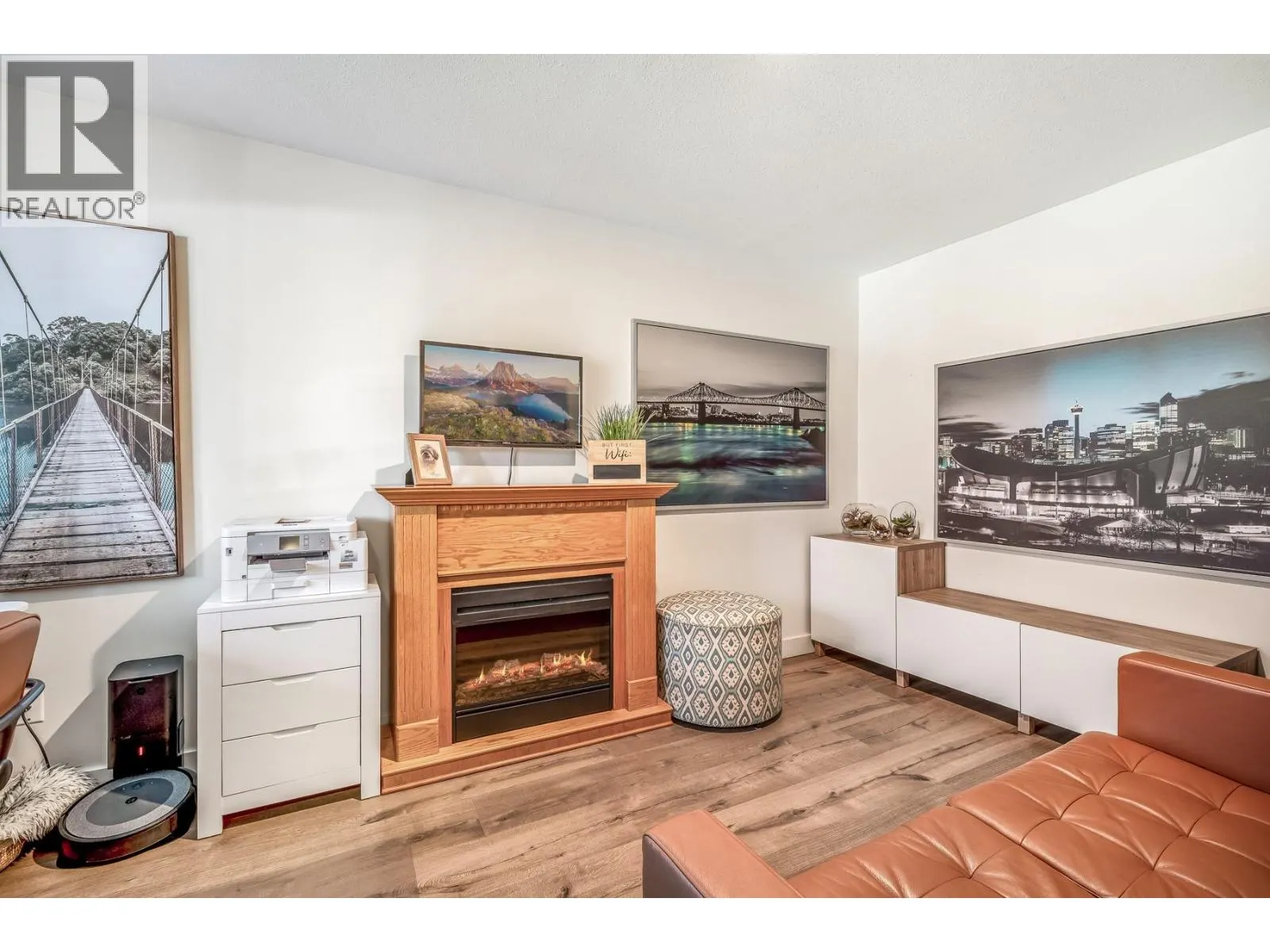 1141 Lynden Road