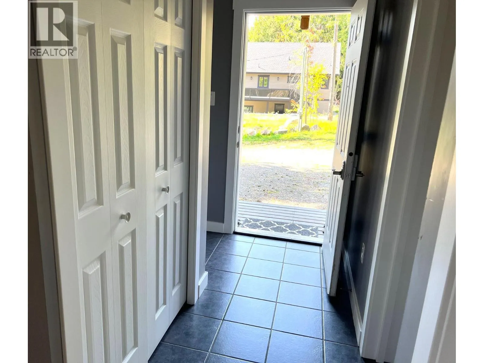 7461 Stampede Trail