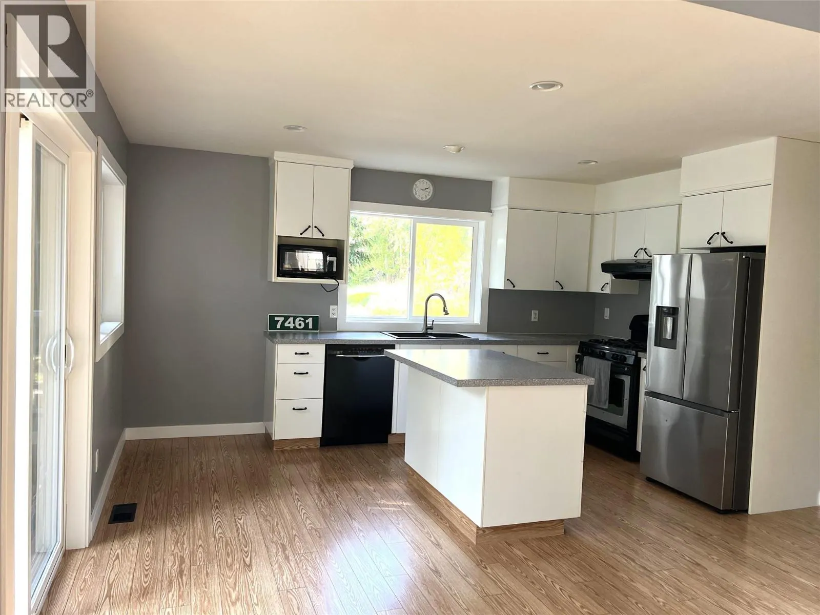 7461 Stampede Trail
