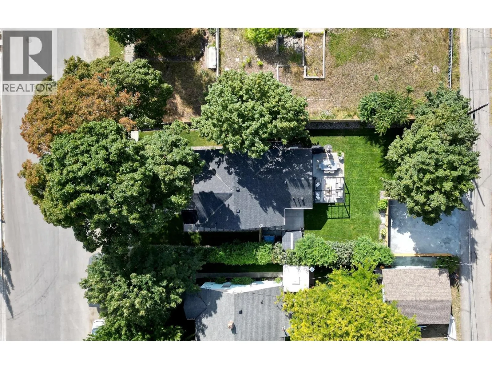 620 Cambridge Avenue