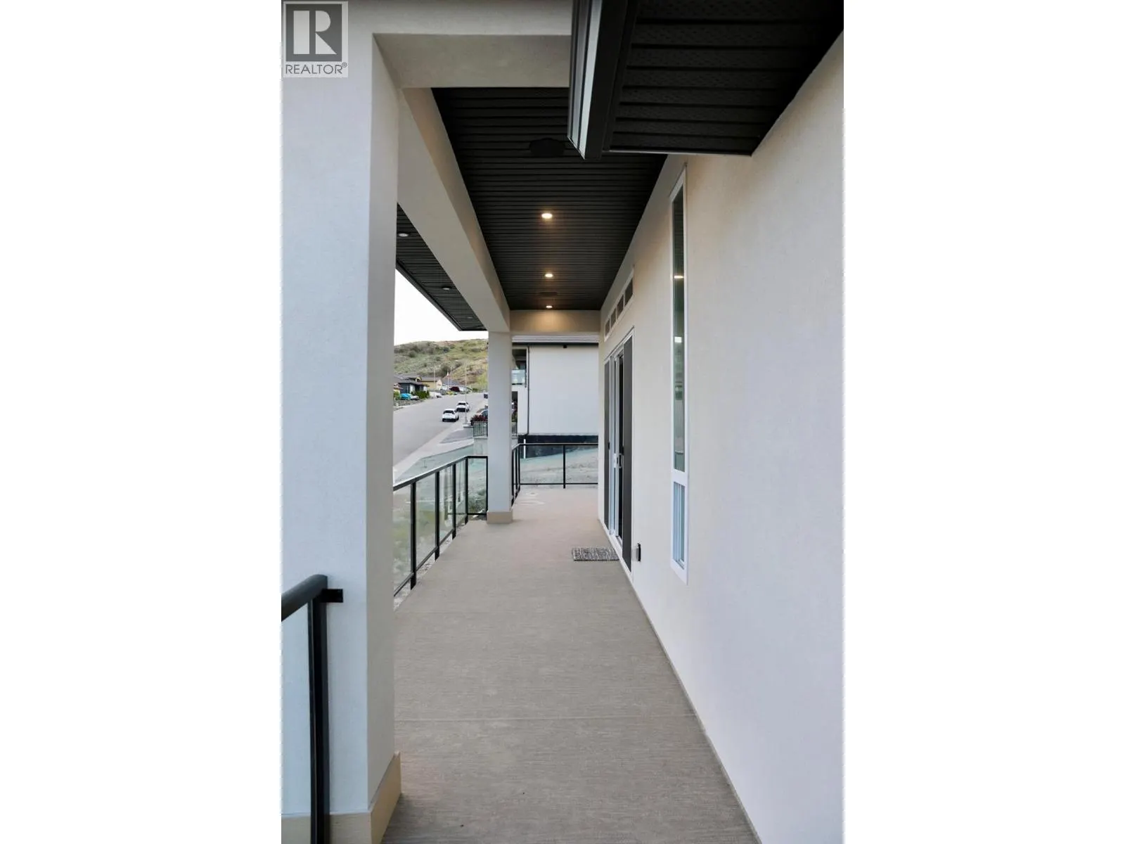 3806 Torrey Pines Drive