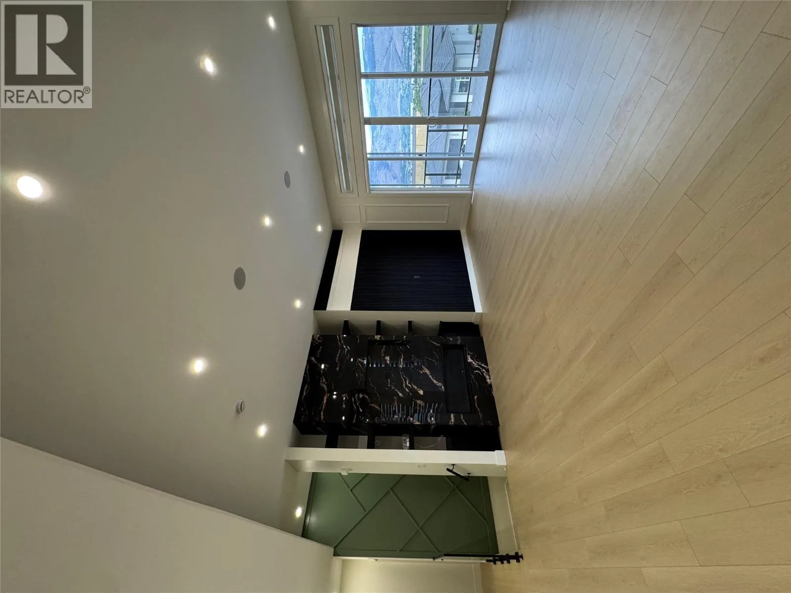 3806 Torrey Pines Drive