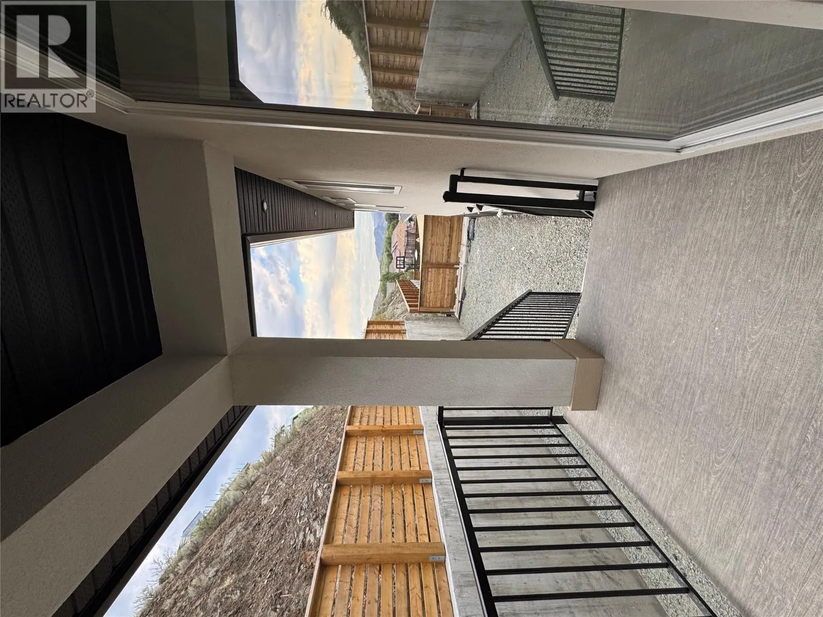 3806 Torrey Pines Drive