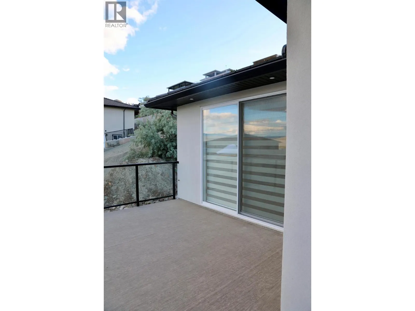 3806 Torrey Pines Drive