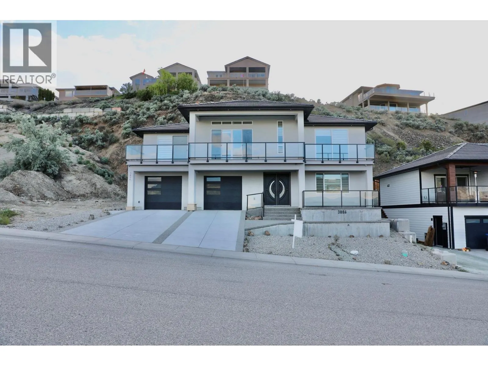 3806 Torrey Pines Drive
