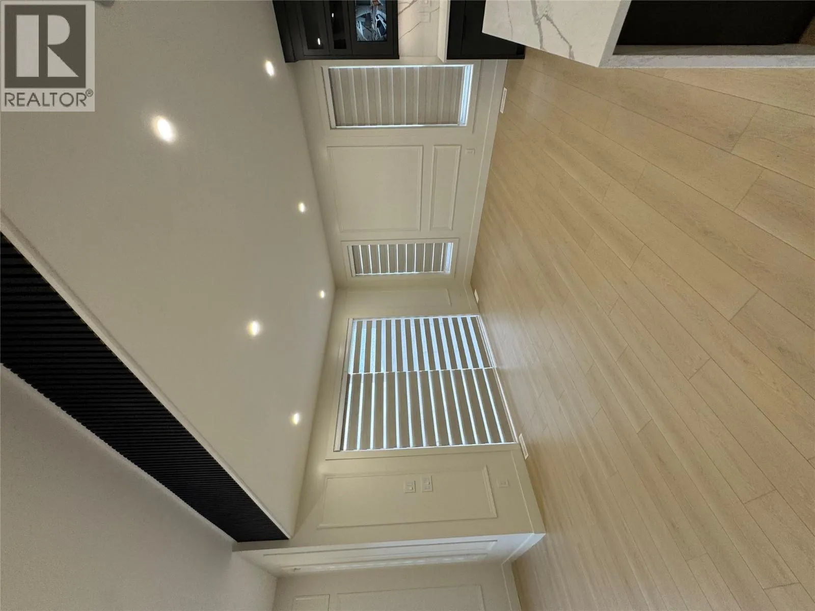 3806 Torrey Pines Drive