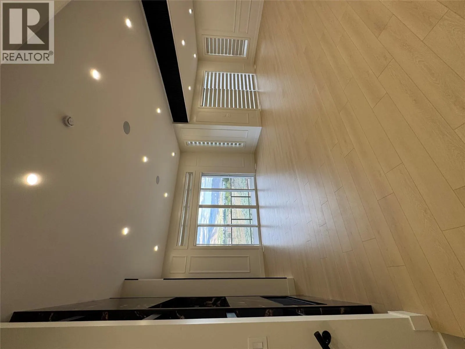 3806 Torrey Pines Drive