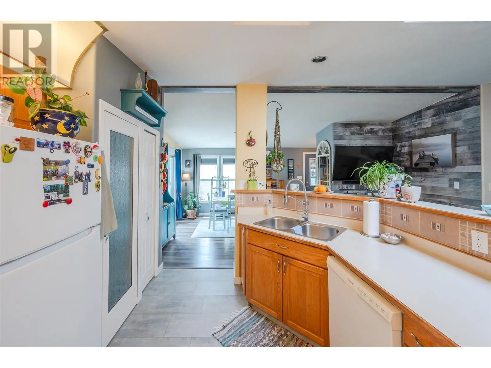 4505 McLean Creek Road Unit# F6