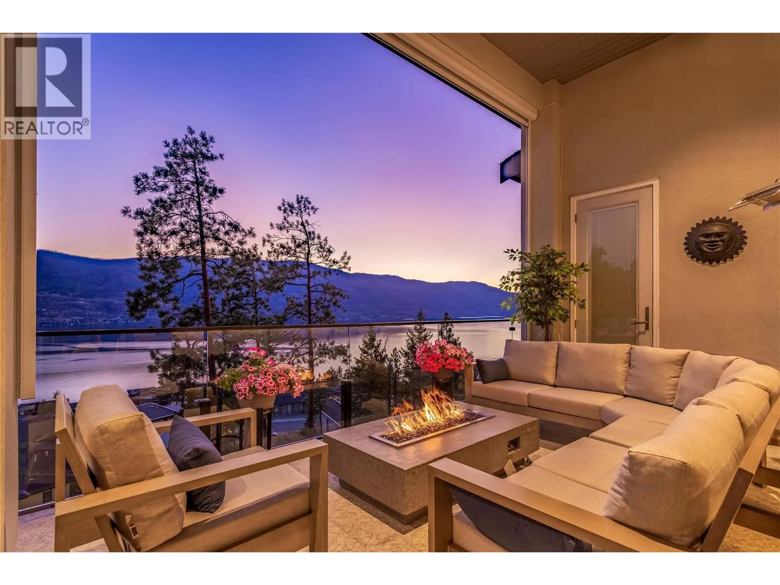 3452 Blue Grass Lane