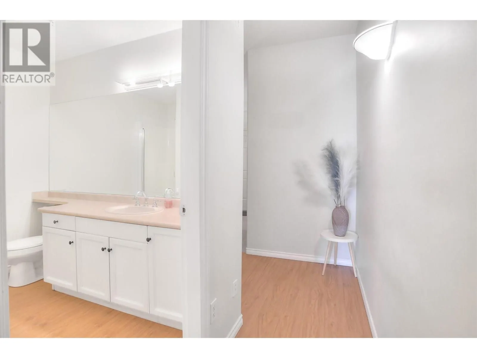 2388 Baron Road Unit# 208