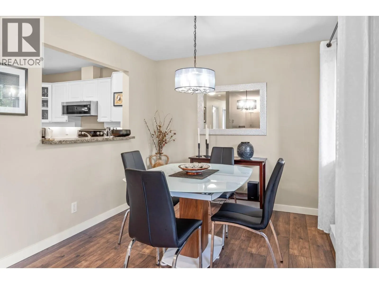 3283 Casorso Road Unit# 202