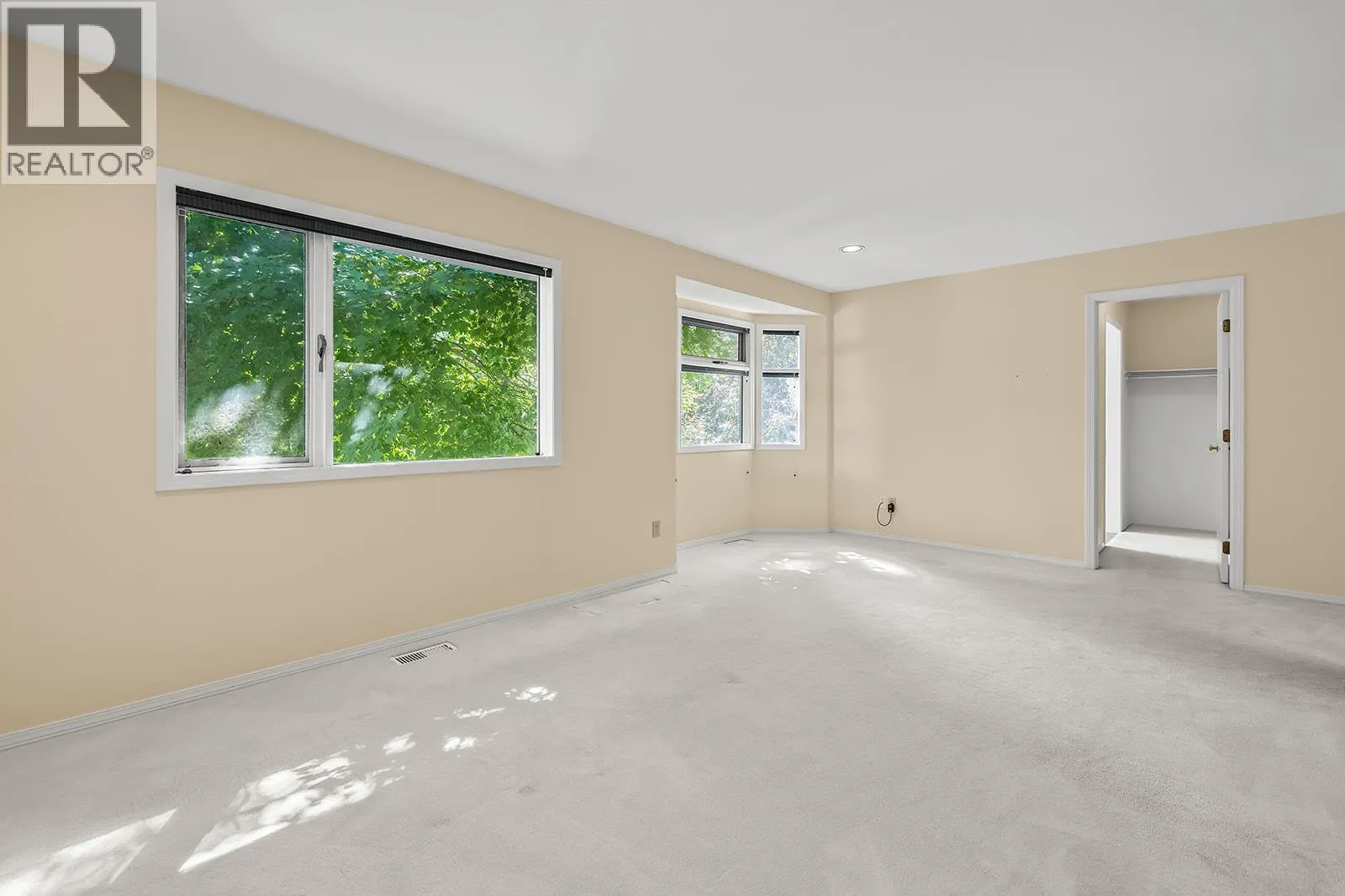 2595 MAQUINNA Road