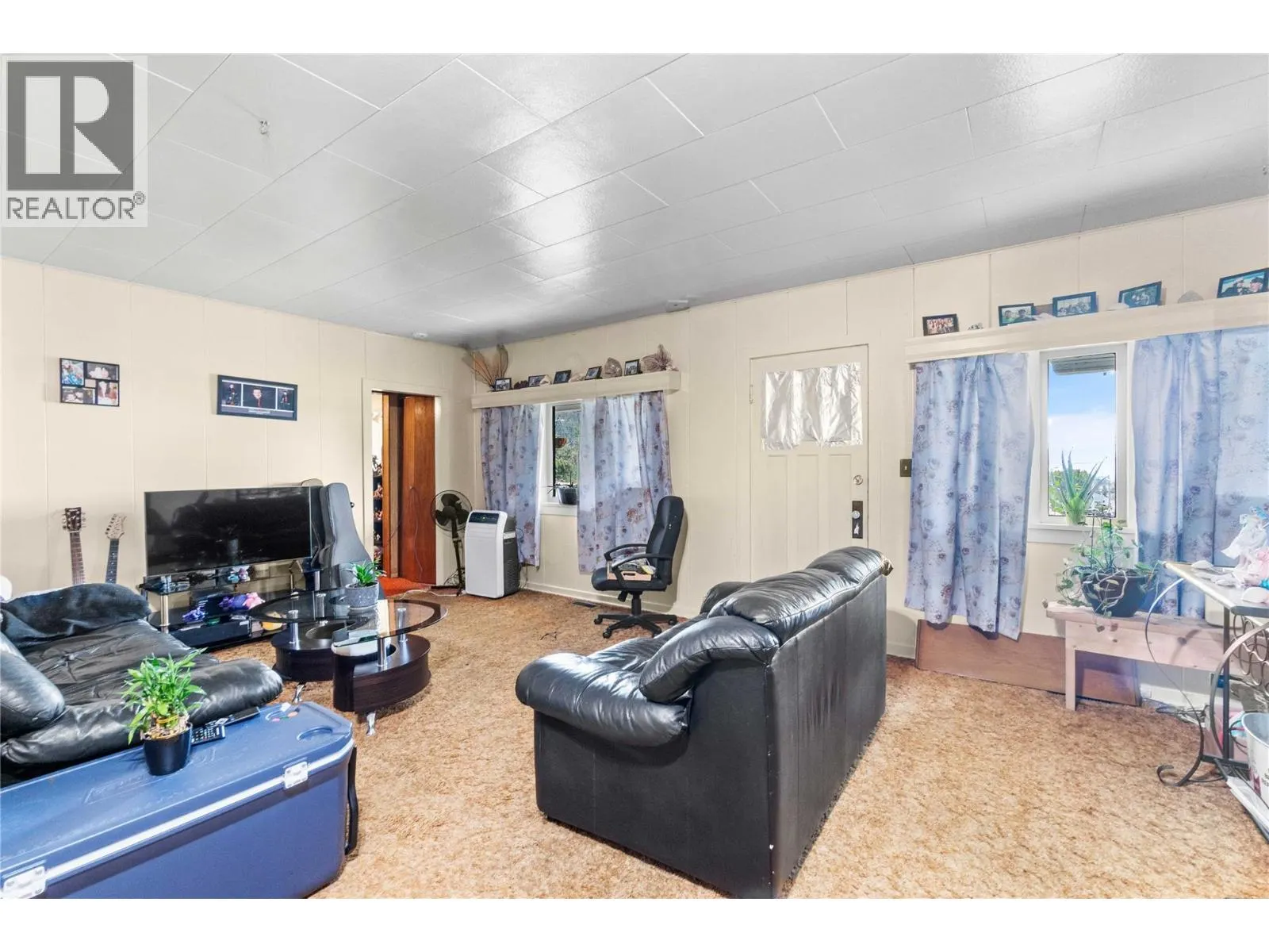 199 Cliff View Drive